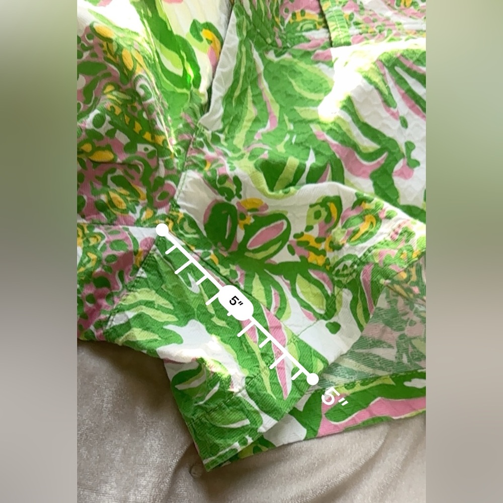 Lilly Pulitzer Green Floral Print Bermuda Shorts - Picture 4 of 8